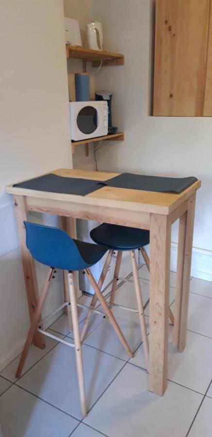 Studio Avec Terrasse Et Jardinet En Centre Ville Bergerac Exterior foto